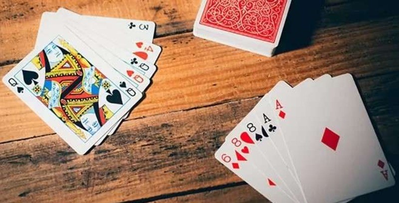 Hé lộ công dụng đặc biệt của bài tây